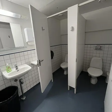 Office House Services 219 Vandrarhem *